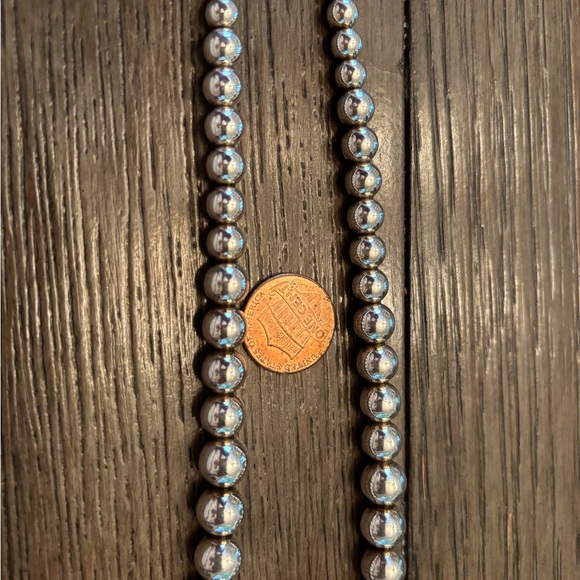 Tiffany&Co - Picture 7 of 9